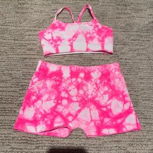 girls tie dye sport bra and shorts